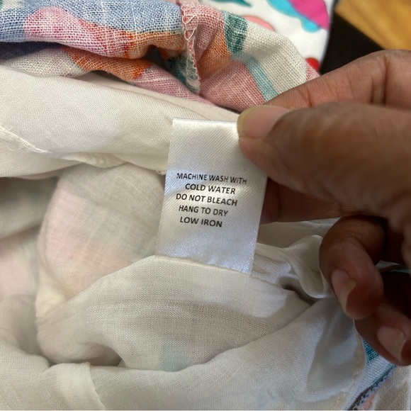 Olivaceous Linen Blend Floral Romper Tie Ruffles Adj Strap V-neck Halter Style S - Picture 12 of 14